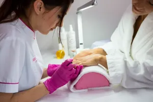Salon manicure i pedicure